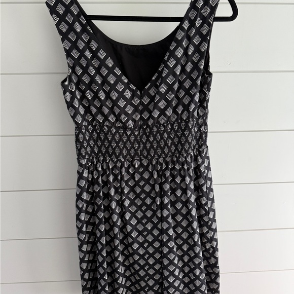 White House Black Market Geometric Black and White Dress, Size 8 - Picture 2 of 8
